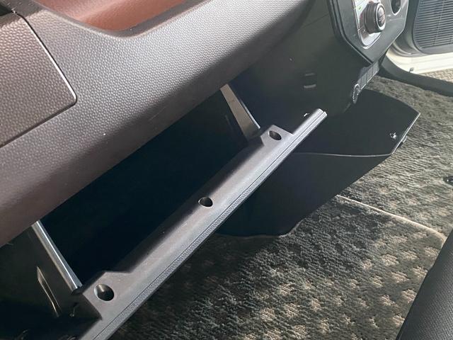 ルーミー Ｇ　衝突軽減ブレーキ　コーナーセンサー　フロントフォグランプ　両側パワースライドドア　純正ナビ　テレビ　Ｂｌｕｅｔｏｏｔｈ　プッシュスタート　スマートキー　クルーズコントロール（43枚目）