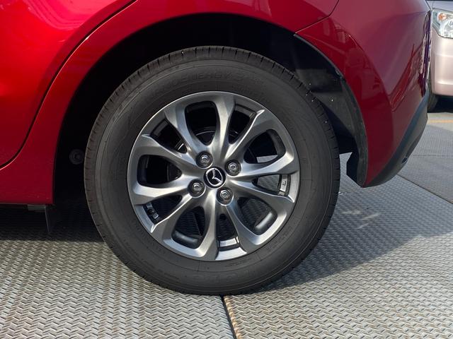 �y�A���~�z�C�[���z�����̂P�T�C���`�A���~�z�C�[���ł��B�^�C���T�C�Y�͂P�W�T�^�U�T�q�P�T�ł��B