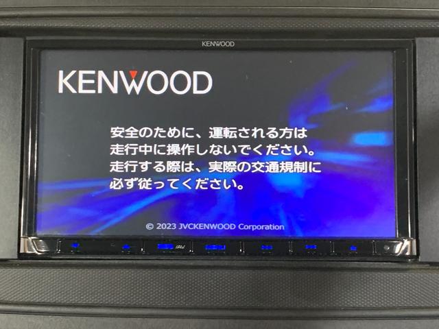 キャロル ＧＬ　ケンウッドＳＤナビ　ＥＴＣ　アイドリングストップ　コーナーセンサー　前席シートヒータ　ＬＥＤヘッドライト　フロアマット　バックカメラ　デュアルカメラブレーキサポート　電格ドアミラー　レンタアップ車（5枚目）