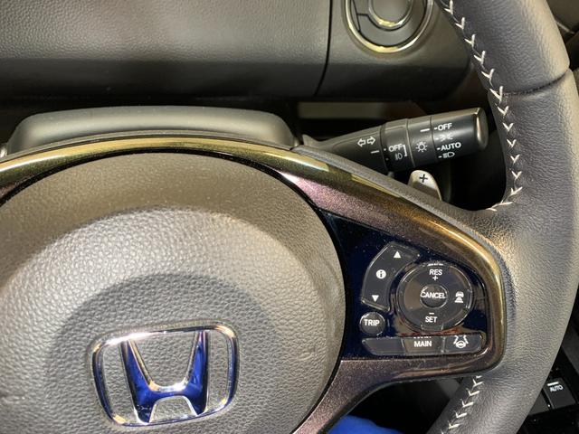 N-BOXカスタム G・Lターボホンダセンシング ETC ホンダセンシング クルーズコントロール ハーフレザーシート パドルシフト ステアリングスイッチ オートライト シーケンシャルパターンランプ  USB充電ソケット LEDヘッドライト(16枚目)