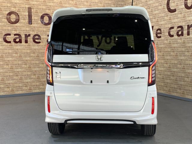 N-BOXカスタム G・Lターボホンダセンシング ETC ホンダセンシング クルーズコントロール ハーフレザーシート パドルシフト ステアリングスイッチ オートライト シーケンシャルパターンランプ  USB充電ソケット LEDヘッドライト(40枚目)