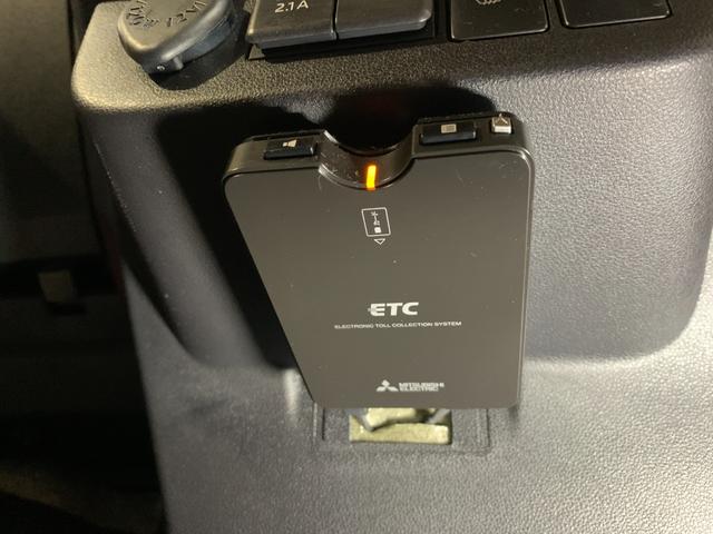 【鈑金・塗装】小さなキズから、気になる凹みまで『早く・安く・キレイ』にお直しします。ご購入頂くお車・愛車の外装・パーツを部分的にオリジナル塗装することも可能です。