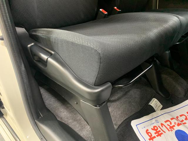 N-BOXカスタム G・Lパッケージ プッシュスタートエンジン クラリオンCDオーディオ ETC 左側パワースライドドア 純正HIDヘッドライト ステアリングスイッチ オートライト フロントフォグランプ マット・バイザー(21枚目)