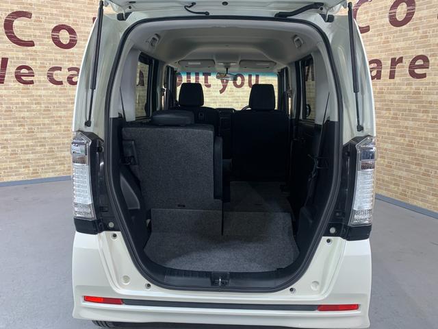 N-BOXカスタム G・Lパッケージ プッシュスタートエンジン クラリオンCDオーディオ ETC 左側パワースライドドア 純正HIDヘッドライト ステアリングスイッチ オートライト フロントフォグランプ マット・バイザー(25枚目)