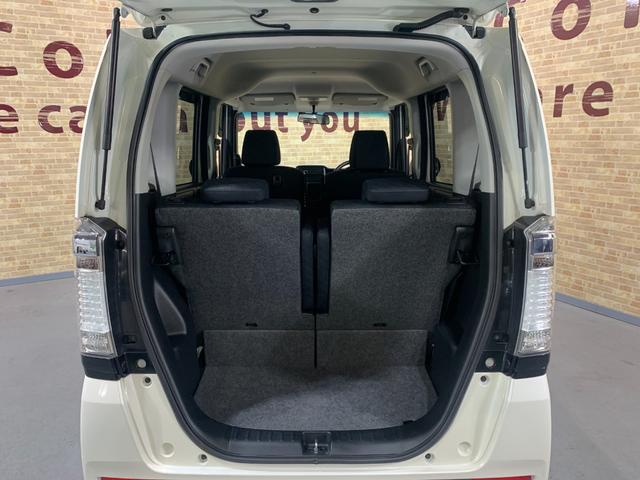 N-BOXカスタム G・Lパッケージ プッシュスタートエンジン クラリオンCDオーディオ ETC 左側パワースライドドア 純正HIDヘッドライト ステアリングスイッチ オートライト フロントフォグランプ マット・バイザー(26枚目)