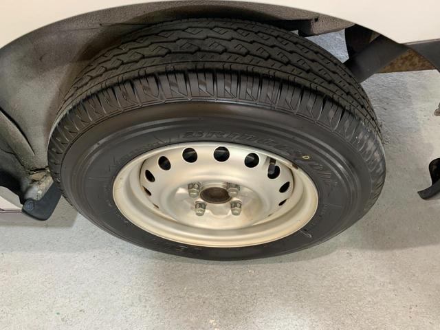 ＮＶ１５０ＡＤ ＶＥ　純正ナビ・ワンセグＴＶ　ＥＴＣ車載器　ＡＣ１００Ｖ１００Ｗコンセント　ヘッドライトレベライザー　ハロゲンヘッドライト　電格ドアミラー　マニュアルエアコン　キーレスエントリー　禁煙車（50枚目）