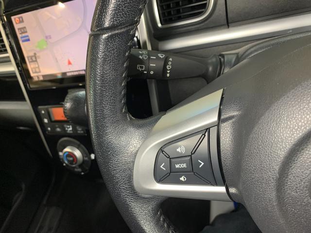 タント カスタムRS トップエディションSAII 純正SDナビ フルセグTV バックカメラ ETC 両側パワースライドドア 革巻きステアリング ステアリングスイッチ オートライト ハーフレザーシート リアロールサンシェード フロントイルミネーション(16枚目)