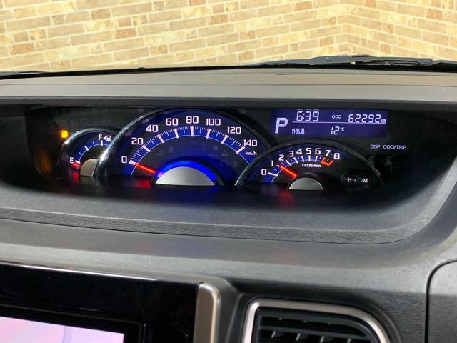 タント カスタムRS トップエディションSAII 純正SDナビ フルセグTV バックカメラ ETC 両側パワースライドドア 革巻きステアリング ステアリングスイッチ オートライト ハーフレザーシート リアロールサンシェード フロントイルミネーション(18枚目)