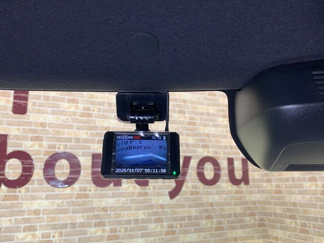 タント カスタムRS パナソニックSDナビ フルセグ ETC スマートアシスト クルーズコントロール ステアリングスイッチ USB充電 HDMI入力 電格ドアミラー 両側パワースライドドア ロールサンシェード(9枚目)