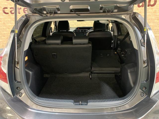 アクア Ｇブラックソフトレザーセレクション　純正９インチＳＤナビ　フルセグ　ビルトインＥＴＣ　プロジェクターヘッドライト　ＬＥＤヘッドライト　クルーズコントロール　前席シートヒータ　フォグランプ　社外アルミホイール　バックカメラ（25枚目）