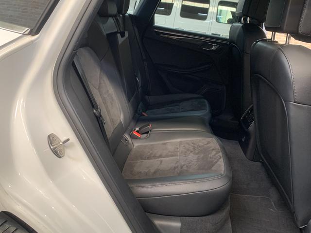 ���J���[�Y���S���S�p�b�N���i�ʓr�L���ۏ؂ł��j�y���S�P�z�[�ԑO���S�����B�y���S�Q�z�[�Ԍ���S�P�N�ۏ؁B�y���S�R�z�G���W���I�C���������[���Ɩ����B�i���X�ŎԌ����󂯂Ē�����������j