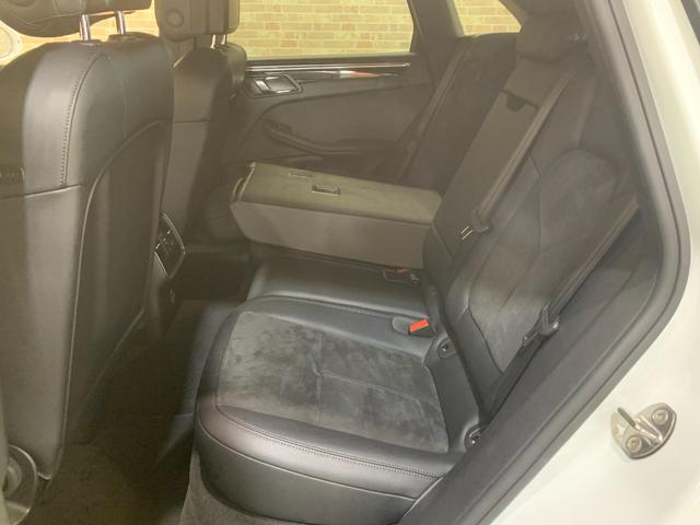 �y�I�C�����������z���S���S�p�b�N�����w���Łw�I�C���������[���Ɩ����x�B���X�ŎԌ������Ē�����Ύ���̎Ԍ��܂ŉ����I�I�ڂ����̓X�^�b�t�܂ł��₢���킹���������B