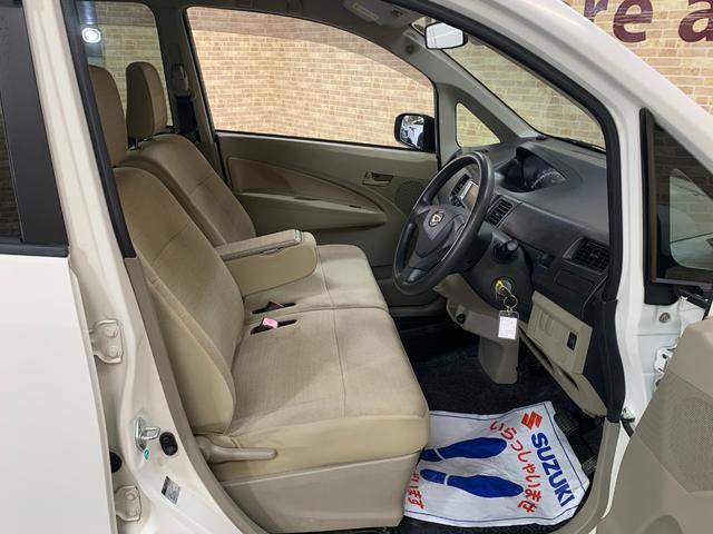 ムーヴ Ｌ　社外ＤＶＤナビ　ハロゲンヘッドライト　ヘッドライトレベライザー　電格ドアミラー　フロントアームレスト　シートアンダーＢＯＸ　キーレスマットバイザー　純正１４インチスチールホイール（22枚目）