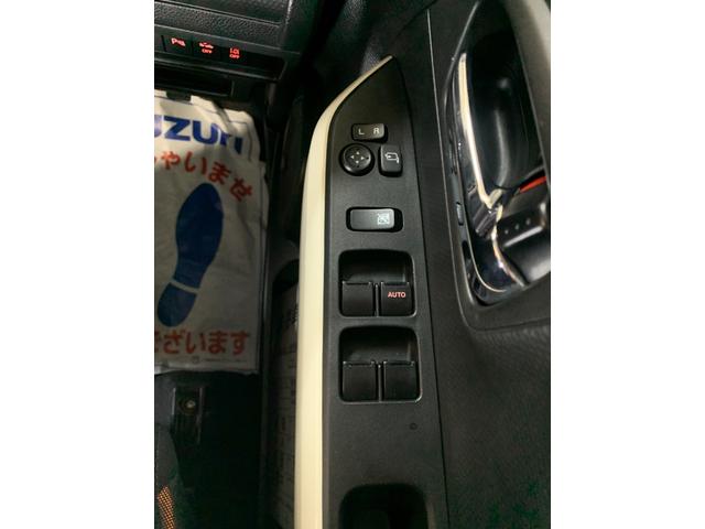 クロスビー ハイブリッドＭＺ　ＰａｎａｓｏｎｉｃＳＤナビ　フルセグテレビ　バックカメラ　ＥＴＣ　革巻きステアリング　ステアリングスイッチ　オートライト　パドルシフト　クルーズコントロール　デュアルセンサーブレーキサポート（24枚目）