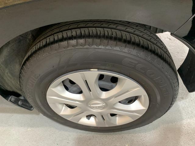 ノート Ｘ　純正ＣＤオーディオ　アイドリングストップ　純正ＨＩＤヘッドライト　追突防止装置　コーナーセンサー　シートリフター　オートライト　車線維持アシスト　電動格納式ドアミラー（41枚目）