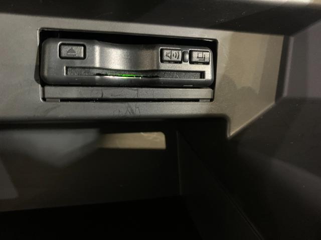 ソリオ ハイブリッドＭＺ　純正ディスプレイオーディオ　全方位モニター　ＥＴＣ　クルーズコントロール　デュアルカメラブレーキサポート　ステアリングスイッチ　前席シートヒーター　リアスリムサーキュレーター　レンタアップ車（16枚目）