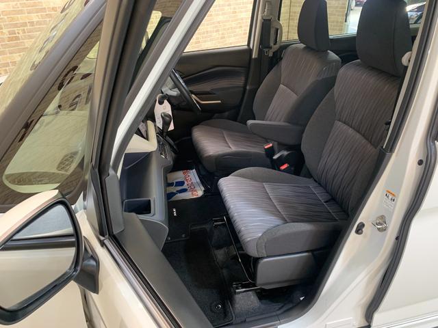 ソリオ ハイブリッドＭＺ　純正ディスプレイオーディオ　全方位モニター　ＥＴＣ　クルーズコントロール　デュアルカメラブレーキサポート　ステアリングスイッチ　前席シートヒーター　リアスリムサーキュレーター　レンタアップ車（28枚目）