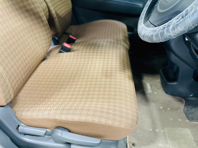 X 保証付 修復歴無 スマートキー 盗難防止システム 衝突安全ボディ ベンチシート フルフラット ABS キーレス エアバッグ(35枚目)