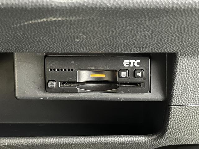 Ｇ　保証付き　修復歴無　ＥＴＣ　プッシュスタート　メモリーナビ　地デジＴＶ　ＣＤ　スマートキー　ヘッドライトレベライザー　ベンチシート　盗難防止システム　エアコン　パワステ　パワーウィンドウ　ＡＢＳ(7枚目)