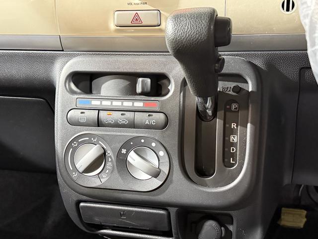 アルトラパン Ｇ　保証付き　修復歴無　Ｐスタート　スマートキー　ＡＢＳ付　純正オーディオ　ＣＤ　ベンチシート　フルフラット　運転席シートリフター　レベライザー　ＣＶＴ　エアコン　パワステ　パワーウィンドウ　Ｗエアバッグ（70枚目）