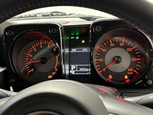 ジムニー ＸＣ　保証付き　修復歴無　４ＷＤ　ターボ　４速ＡＴ　ＤＳＢＳ　ＥＳＣ　レーンアシスト　クルコン　シートヒーター　ＨＤＣ　ＬＥＤオートライト　フォグ　純正１６インチＡＷ　Ｐスタート　Ａストップ　スマートキー（66枚目）