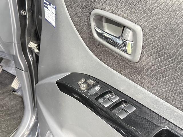 パレットＳＷ ＸＳ　保証付き　修復歴無　電動スライド　ＨＩＤ　フォグ　オートライト　Ｐスタート　ナビＴＶ　オートエアコン　スマートキー　純正１４インチＡＷ　ウィンカー付電動格納ミラー　ベンチシート　フルフラット　ＡＢＳ（32枚目）