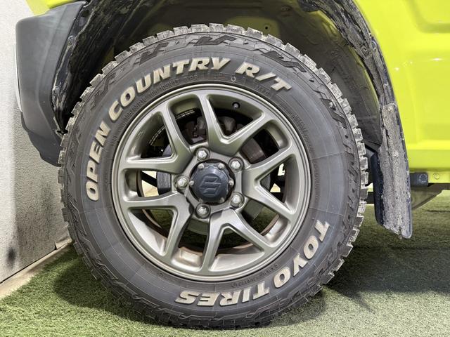 ジムニー ＸＣ　保証付　修復歴無　４ＷＤ　ターボ　ＥＴＣ　Ｂカメ　シートＨ　ＤＳＢＳ　レーンアシスト　クルコン　ＨＤＣ　ＬＥＤオートライト　フォグ　Ｐスタ　フルセグナビ　ＢＴ　ＤＶＤ　ステリモ　純正１６ＡＷ　Ｗレター（45枚目）
