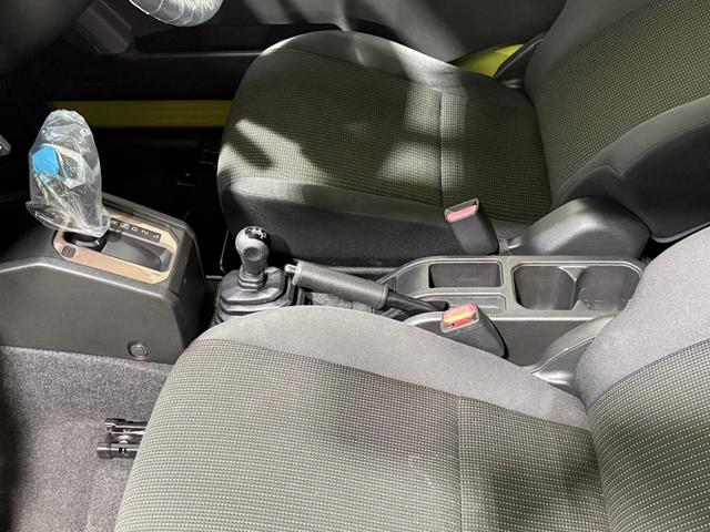 ジムニー ＸＣ　保証付　修復歴無　４ＷＤ　ターボ　ＥＴＣ　Ｂカメ　シートＨ　ＤＳＢＳ　レーンアシスト　クルコン　ＨＤＣ　ＬＥＤオートライト　フォグ　Ｐスタ　フルセグナビ　ＢＴ　ＤＶＤ　ステリモ　純正１６ＡＷ　Ｗレター（75枚目）