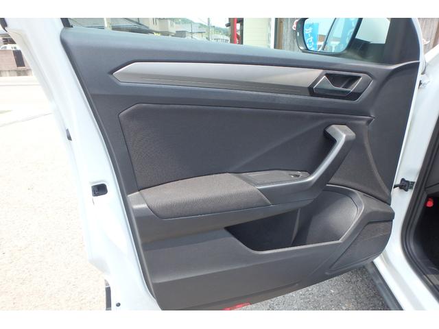 Ｔ－ロック ＴＤＩ　スタイルデザインパッケージ　純正ナビ　純正前後ドラレコ　アダクティブクルーズコントロール　ドライバーアシストシステム　パークディスタンスコントロール（32枚目）