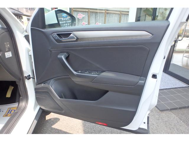 Ｔ－ロック ＴＤＩ　スタイルデザインパッケージ　純正ナビ　純正前後ドラレコ　アダクティブクルーズコントロール　ドライバーアシストシステム　パークディスタンスコントロール（33枚目）
