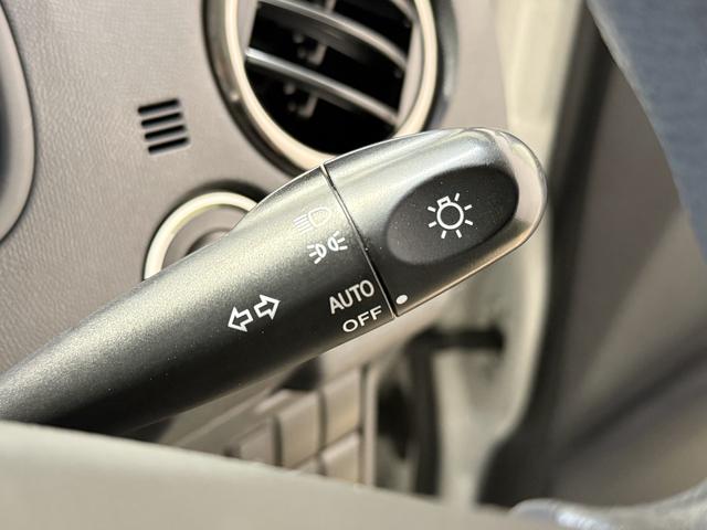 ルークス ハイウェイスター　保証付き　修復歴無　Ｂカメラ　電動スライド　ＨＩＤオートライト　フォグ　プッシュスタート　ナビＴＶ　ＣＤ　オートエアコン　スマートキー　社外１３インチＡＷ　ウィンカー付電格ミラー　ベンチシート　ＡＢＳ（10枚目）