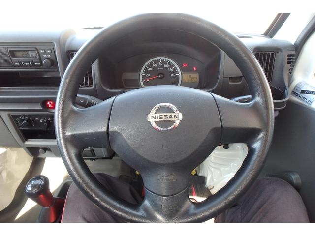 ＮＴ１００クリッパートラック ＳＤ　パートタイム４ＷＤ　５ＭＴ　Ａ／Ｃ無（14枚目）
