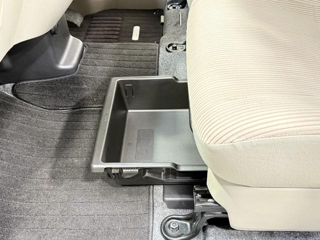 デイズルークス Ｓ　保証付　修復歴無　アイドリングストップ　電動格納ミラー　キーレス　両側スライド　ベンチシート　純正オーディオ　ＣＤ　ＡＵＸ　ＦＭ／ＡＭラジオ　レベライザー　エアコン　パワステ　パワーウィンドウ　ＡＢＳ（52枚目）