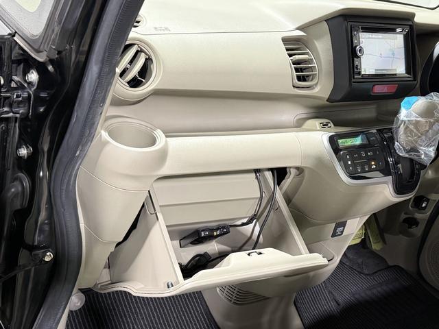 Ｎ－ＢＯＸ Ｇ　保証付き　修復歴無　ＥＴＣ　Ｂカメラ　ナビＴＶ　ＢＴ　ＤＶＤ　ＣＤ　ＥＳＣ　Ｐスタート　Ａストップ　ＡＡＣ　スマートキー　電格ミラー　レベライザー　両側スライド　ベンチシート　シートハイトアジャスター（70枚目）