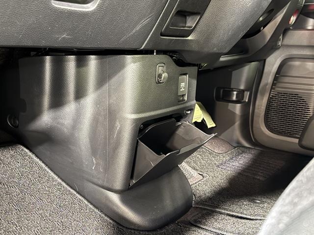 Ｎ－ＢＯＸカスタム Ｇ・Ｌホンダセンシング　保証付き　修復歴無　ＥＴＣ　Ｂカメラ　ＡＣＣ　ＰＳＤ　ＬＥＤオートライト　フォグ　衝突軽減Ｂ　ＥＳＣ　レーンアシスト　Ｐスタート　フルセグナビ　ＢＴ　ＤＶＤ　ステリモ　スマートキー　純正１４インチＡＷ（77枚目）
