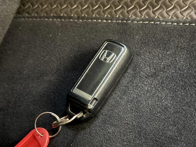 Ｎ－ＢＯＸカスタム Ｇ・Ｌホンダセンシング　保証付き　修復歴無　ＥＴＣ　Ｂカメラ　ＡＣＣ　ＰＳＤ　ＬＥＤオートライト　フォグ　衝突軽減Ｂ　ＥＳＣ　レーンアシスト　Ｐスタート　フルセグナビ　ＢＴ　ＤＶＤ　ステリモ　スマートキー　純正１４インチＡＷ（79枚目）