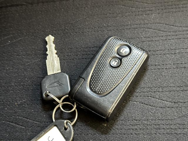 タントエグゼ Ｇ　保証付き　修復歴無　純正１４インチＡＷ　オートエアコン　スマートキー　ウィンカー付電動格納ミラー　レベライザー　フルフラットシート　ＣＤ　パワステ　パワーウィンドウ　ＡＢＳ　運転席・助手席エアバッグ（80枚目）