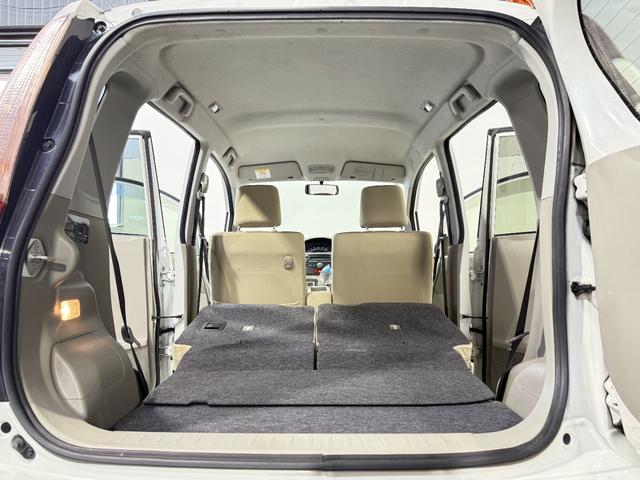 ���a�̎R�����Ŕ��ɑ����̃N�`�R�~�����������Ă���܂��I��������̕��ɂ��w�����������Ă���؂ł��I