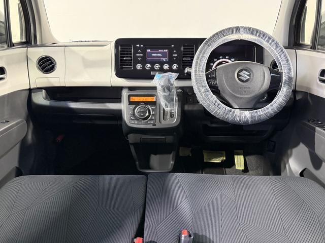 ＭＲワゴン １０ｔｈアニバーサリー　リミテッド　保証付き　修復歴無　Ｂカメラ　ＨＩＤオートライト　Ｐスタート　タッチパネルオーディオ　ＵＳＢ　ＣＤ　ステアリングスイッチ　スマートキー　純正１４インチＡＷ　ウィンカーミラー　ベンチシート　フルフラット（6枚目）