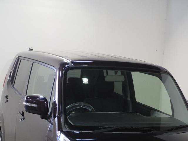 ＭＲワゴン １０ｔｈアニバーサリー　リミテッド　保証付き　修復歴無　Ｂカメラ　ＨＩＤオートライト　Ｐスタート　タッチパネルオーディオ　ＵＳＢ　ＣＤ　ステアリングスイッチ　スマートキー　純正１４インチＡＷ　ウィンカーミラー　ベンチシート　フルフラット（17枚目）