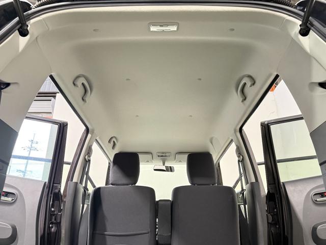 ＭＲワゴン １０ｔｈアニバーサリー　リミテッド　保証付き　修復歴無　Ｂカメラ　ＨＩＤオートライト　Ｐスタート　タッチパネルオーディオ　ＵＳＢ　ＣＤ　ステアリングスイッチ　スマートキー　純正１４インチＡＷ　ウィンカーミラー　ベンチシート　フルフラット（42枚目）