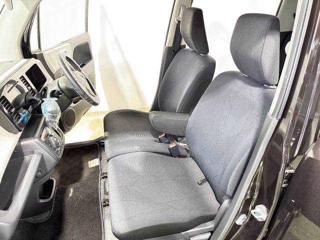 ＭＲワゴン １０ｔｈアニバーサリー　リミテッド　保証付き　修復歴無　Ｂカメラ　ＨＩＤオートライト　Ｐスタート　タッチパネルオーディオ　ＵＳＢ　ＣＤ　ステアリングスイッチ　スマートキー　純正１４インチＡＷ　ウィンカーミラー　ベンチシート　フルフラット（54枚目）