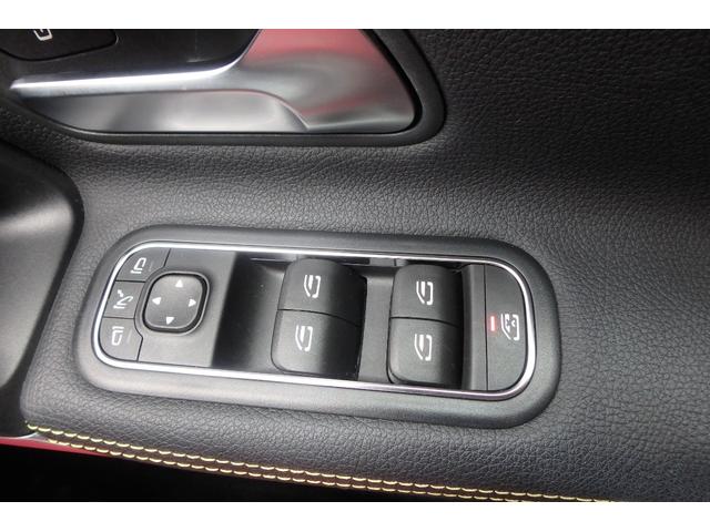Ａクラス Ａ１８０　エディション１　ＭＢＵＸ　全方位カメラ　アクティブディスタンスアシスト　ＨＵＤ　ドラレコ付きレーダー探知機（35枚目）