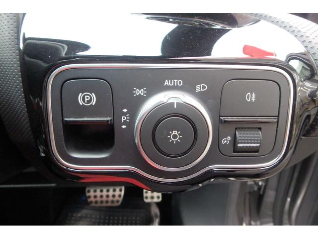 Ａクラス Ａ１８０　エディション１　ＭＢＵＸ　全方位カメラ　アクティブディスタンスアシスト　ＨＵＤ　ドラレコ付きレーダー探知機（37枚目）