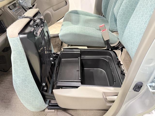 モコ Ｓ　保証付き　修復歴無　ＥＴＣ　電動格納ミラー　キーレス　ヘッドライトレベライザー　純正オーディオ　ＣＤ　ベンチシート　フルフラット　エアコン　パワステ　パワーウィンドウ　ＡＢＳ　運転席・助手席エアバッグ（55枚目）