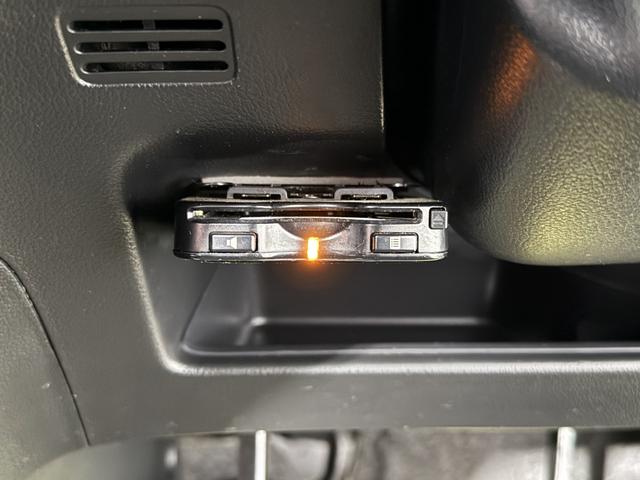 N-BOXカスタム G ターボSSパッケージ 保証付き 修復歴無 ETC Bカメラ 両PSD クルコン CTBA ESC HIDオートライト フォグ パドルシフト Pスタート Aストップ AAC スマートキー 純正15AW ウィンカー付電格ミラー(7枚目)