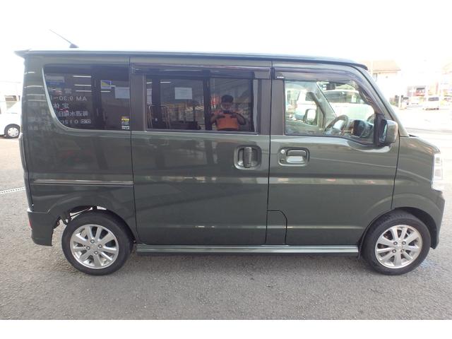 エブリイワゴン ＰＺターボ　純正ＳＤナビ　フルセグＴＶ　衝突軽減ブレーキ　ＥＴＣ　左側パワースライドドア　ディスチャージヘッドランプ（ＨＩＤ）（14枚目）