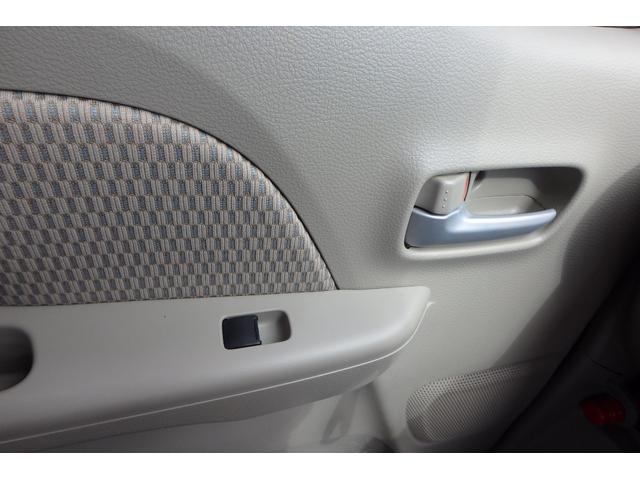 エブリイワゴン ＰＺターボ　純正ＳＤナビ　フルセグＴＶ　衝突軽減ブレーキ　ＥＴＣ　左側パワースライドドア　ディスチャージヘッドランプ（ＨＩＤ）（45枚目）