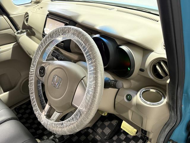 N-BOX G 保証付き 修復歴無 ETC Bカメラ フルセグナビ BT DVD CTBA ESC Pスタート Aストップ AAC スマートキー 電格ミラー 革調シートカバー シートハイトアジャスター あんしんPKG(62枚目)