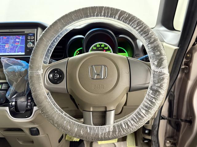 N-BOX G・Lパッケージ 保証付き 修復歴無 Bカメラ 両側電動スライド 純正ナビ USB CD ESC プッシュスタート アイドリングストップ ステアリングスイッチ オートエアコン スマートキー 電動格納ミラー ベンチシート(67枚目)